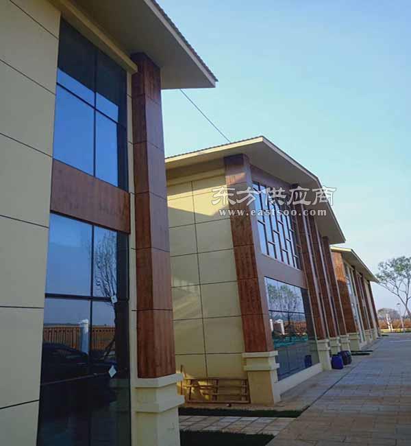 鋼結(jié)構(gòu)木紋漆廠家施工隊(duì) 藝佳建材以專業(yè)高效打造經(jīng)典工程