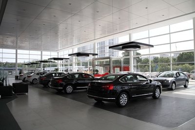 誠聘行政文員 加入汽車信息咨詢服務(wù)團(tuán)隊